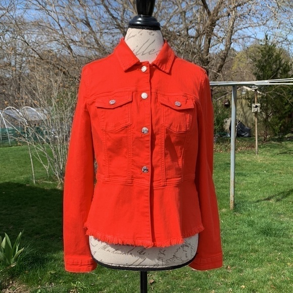 MADELEINE - Picture 9 of 16